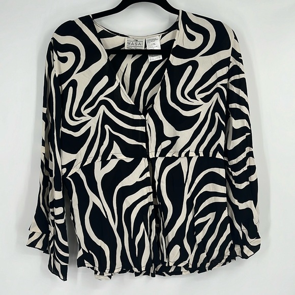 the masai clothing company Tops - The Masai Clothing Company Vintage Zebra Black and Cream Blouse